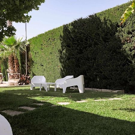 Villa Claudia By Vivimy Parabita Exterior photo