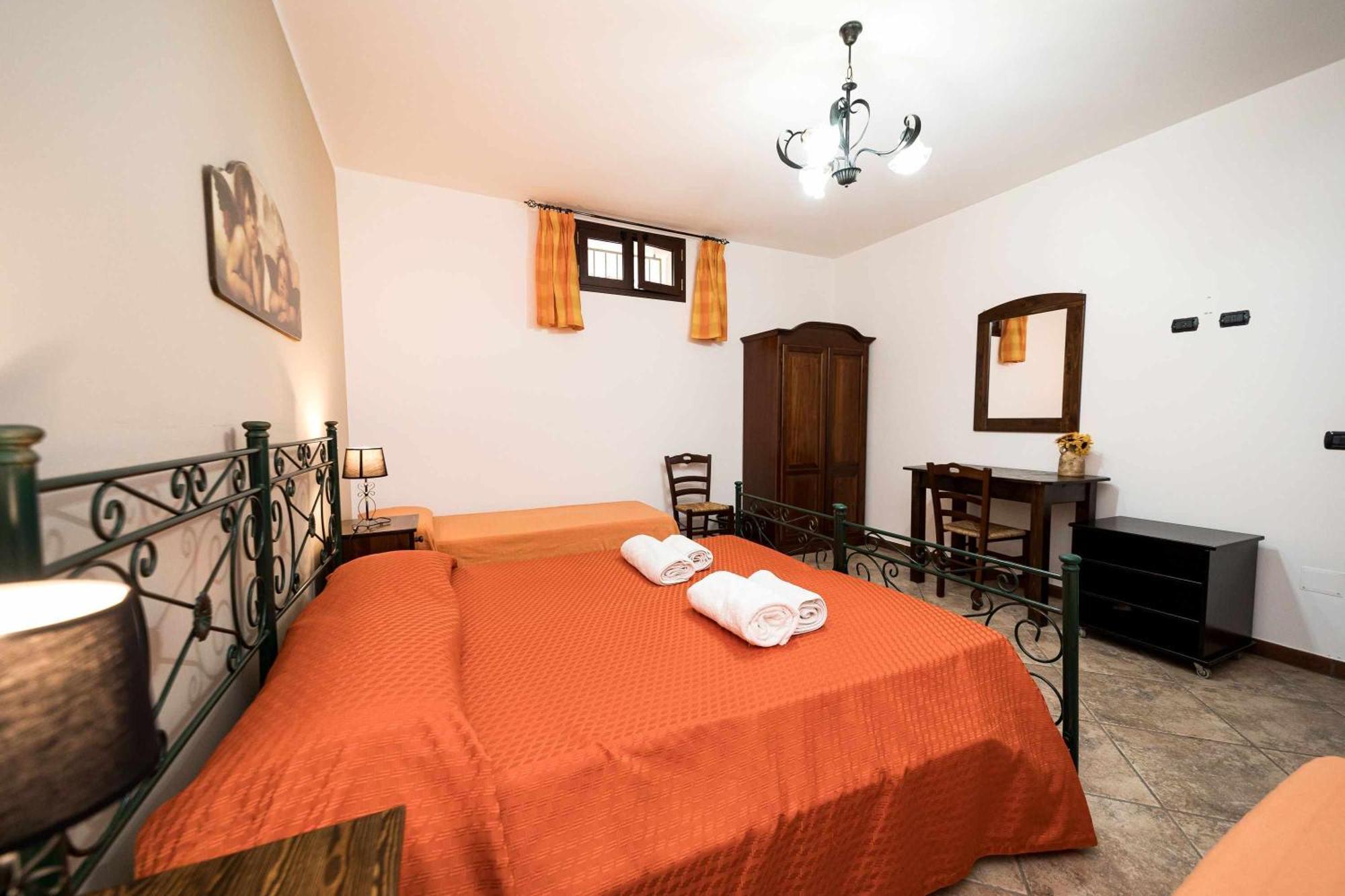 Villa Claudia By Vivimy Parabita Exterior photo